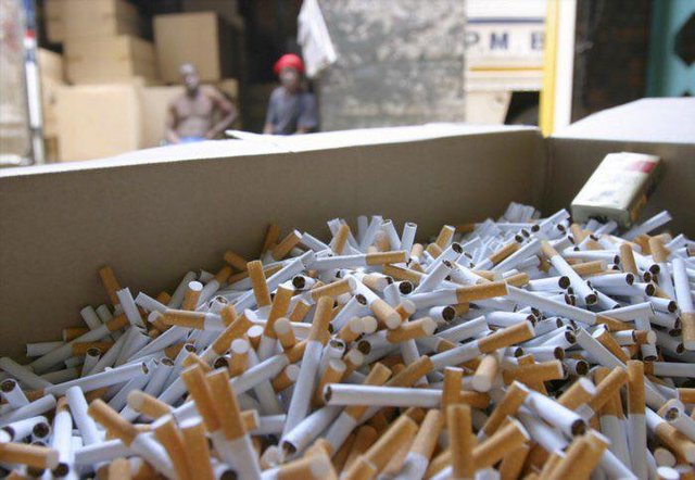 کشف بيش از 100 هزار نخ سيگار قاچاق در کاشمر
