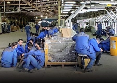 قطعی برق و کمبود گاز زمستان، تولیدکنندگان را به زانو درآورده است