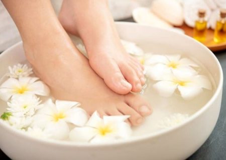 بوی بد پا نشانه این بیماری است