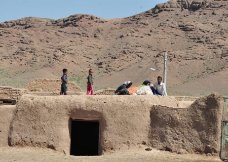 دلهره زیر سقف‌خانه‌های خشتی و گلی