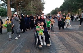 راهپیمایی غدیریون با شعار “ایران، ذوالفقار علی” در کاشمر برگزار شد