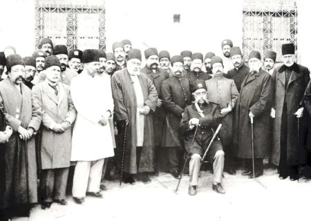 صد و پنجاه سال، چشم‌ انتظار یک‌ کلمه:  «قانون»