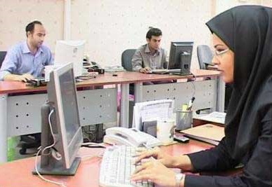 اهمیت آموزش کامپیوتر به افراد بزرگسال و کمسواد