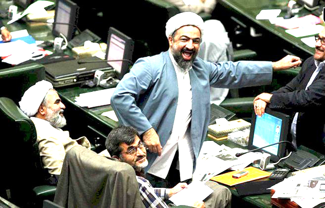 تندروها علیه ملت!